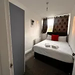 3 Bedroom Garden House Maida Vale