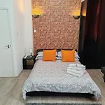 Kilburn High Road Studio Apartments