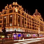 Stylish And Spacious Apartment In Prime London