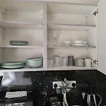 One Bedroom Apartment By Bayswater, Hyde Park
