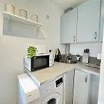 Comfortable Studio Apartment Harrow Road