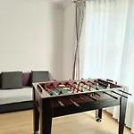 New Refurbished One Bed Flat In The West London