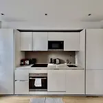 Stunning 2Br Flat Nestled In Fitzrovia