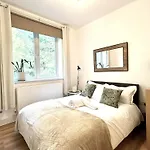 Olympia Apartments