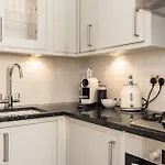 Sugared Almond - 1 Bedroom Apartment Notting Hill