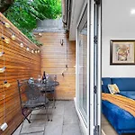 Modern 1 Bed Flat In Barnes Near River Thames