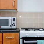 Spacious 2-Bedroom Apartment With Terrace, Garden Views & Free Wifi Near Olympic Stadium