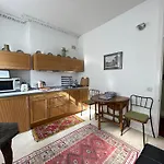 Cosy Central London Apartment 003