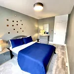 Lux 3 Bed 5 Mins To Oxford Street