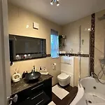 Cosy Flat In London