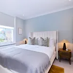 The Latimer Wonder - Stunning 5Bdr House With Garden