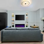 Nine Elms Modern Studio Apartments