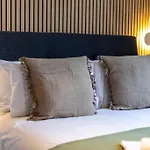 2 Bedroom Flat In Notting Hill