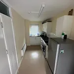 I Bed Flat By Southwark Park With Garden And 10 Min Walk To Bermondsey And Surrey Quays Station