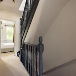 The Stratford Villa