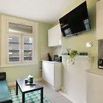 Livestay Studio Apartment In The Heart Of Angel 1