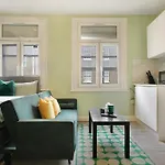 Livestay Studio Apartment In The Heart Of Angel 1
