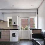Limehouse En-Suite With Garden View