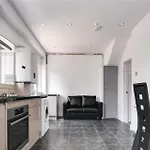 Limehouse En-Suite With Garden View