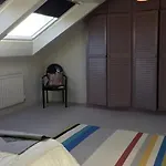 Stylish Top Floor 1 Bed Flat In West Hampstead
