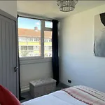 Room In Shared House London