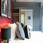 Urban Chic - Bloomsbury