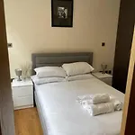 Lovelystudio In Kensington