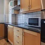Spacious And Bright 2 Bed Apartment Tower Bridge