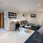 Studio Flat In Stepney-Limehouse - Central London