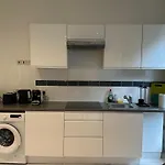 Stylish Studio Escape In West London