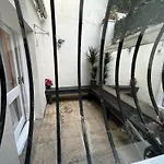 Stylish Entire Apartment With Private Garden In Camden, Central London