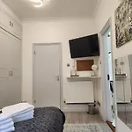 St 8 - Very Close To Tube - Cozy Studio Flat