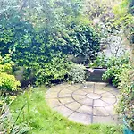 Private Garden Flat Stroud Green Finsbury Park