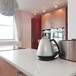 One Bed Flat Piccadilly Circus