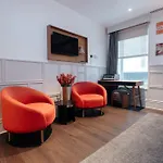 Leicester House Hotel