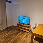 Entire Apartment Oval