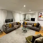 High Luxury Flat For 6 People Close To Earl\'S Court Zone 1