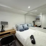 High Luxury Flat For 6 People Close To Earl\'S Court Zone 1
