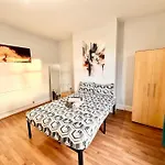 4 Bedroom House In Se4