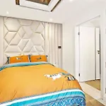 Designer Luxury Mews House In Knightsbridge Minutes From Harrods