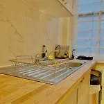 Rare Find - Spacious Studio In The Heart Of Soho