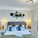 Beautiful Family Apartment Near Hyde Park
