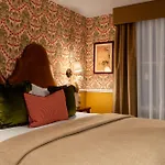 The Drayton Court Hotel