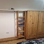 Comfortable Stay In Wembley