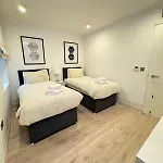 Clarges- Hsk Luxury Apartments