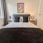 Lovely 1-Bedroom Flat In Shoreditch, Hackney, Old Street