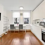 Charming 1Br Retreat In The Heart Of London