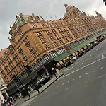Chelsea Studio South Kensington 10 Mints To Harrods