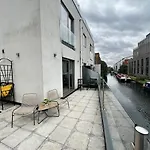 Prestige Lux 3Bed 2Bath Juliet Balcony On River Notting Hill