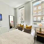 Soho Guest House Room 1